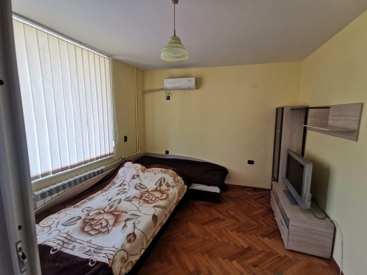 Mountain View Apartment Vratsa ภายนอก รูปภาพ